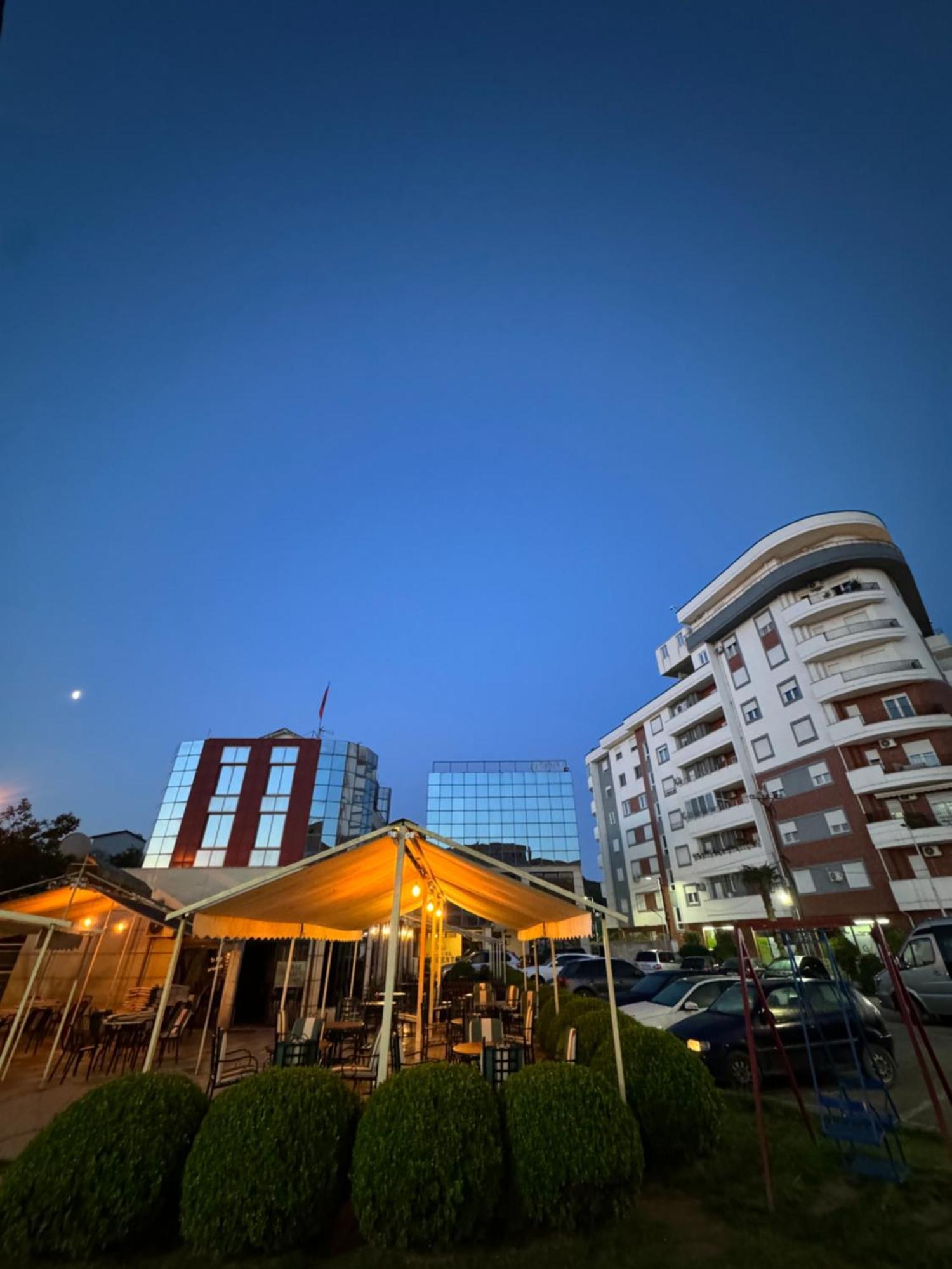 שקודר Hotel Argenti מראה חיצוני תמונה